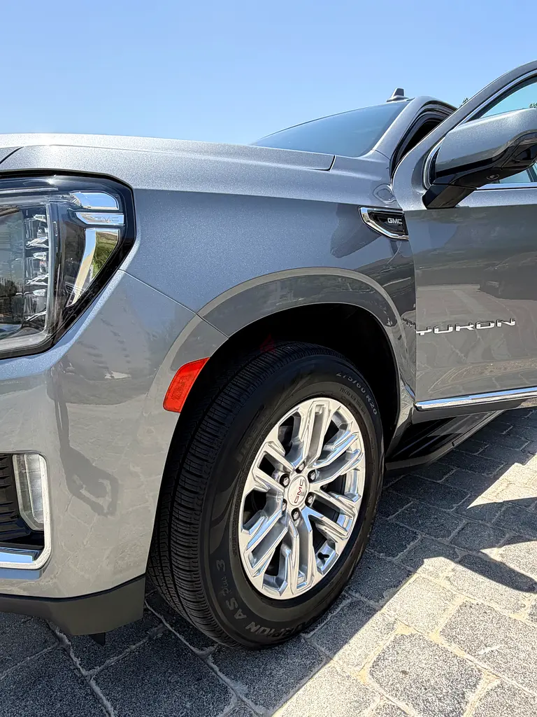 2021 GMC Yukon XL - Canadian Specs - Excellent Condition - Image 12