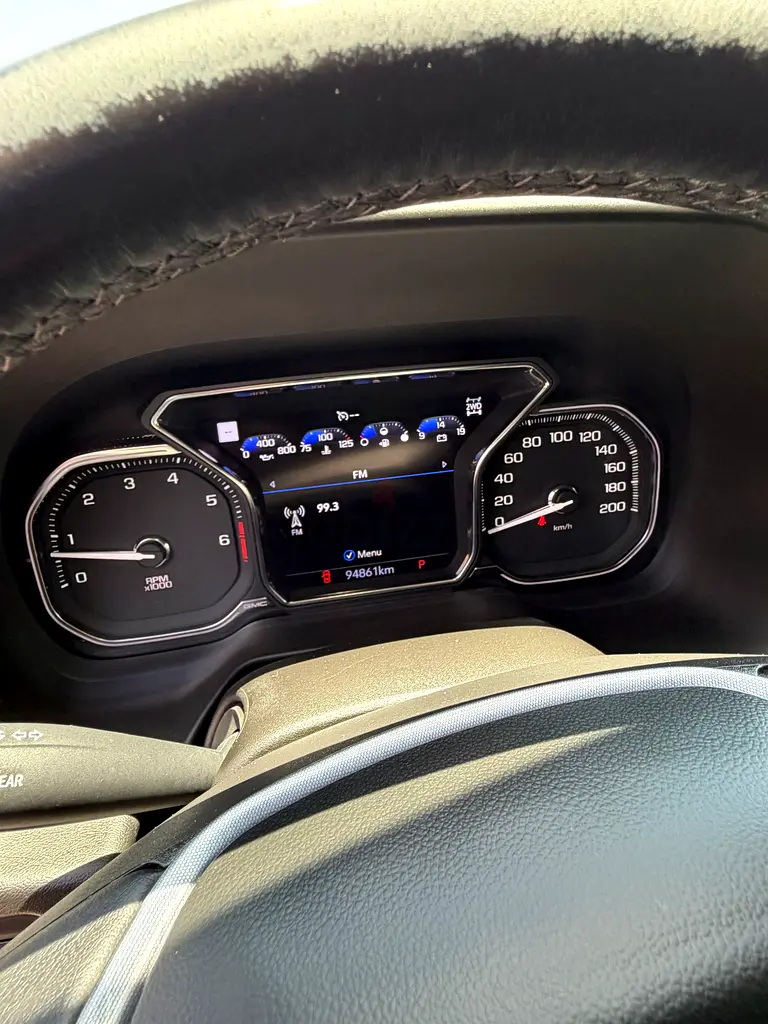 2021 GMC Yukon XL - Canadian Specs - Excellent Condition - Image 8
