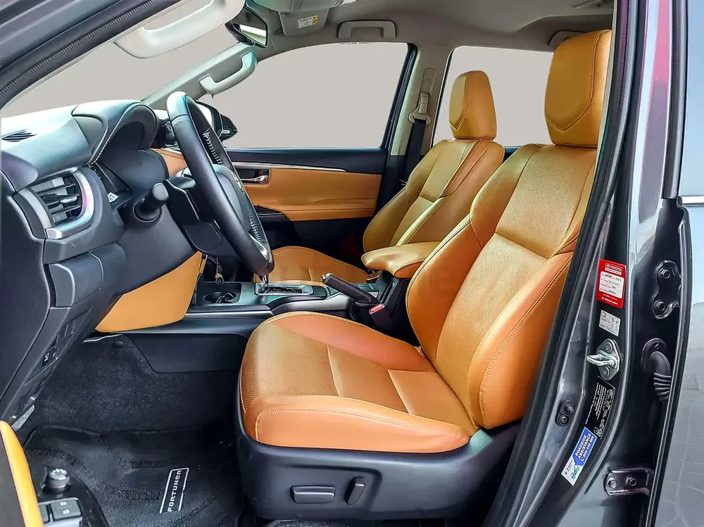 AED 2128/month | 2024 Toyota Fortuner  | GCC Specs | Ref#458723 - Image 11