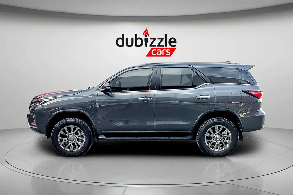 AED 2128/month | 2024 Toyota Fortuner  | GCC Specs | Ref#458723 - Image 5