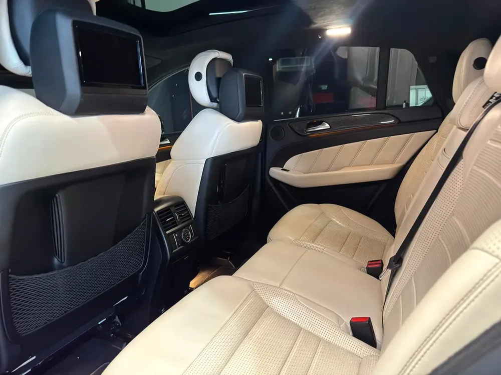 2016 MERCEDES-BENZ GLE63 S AMG COUPE | LOW KM - Image 10