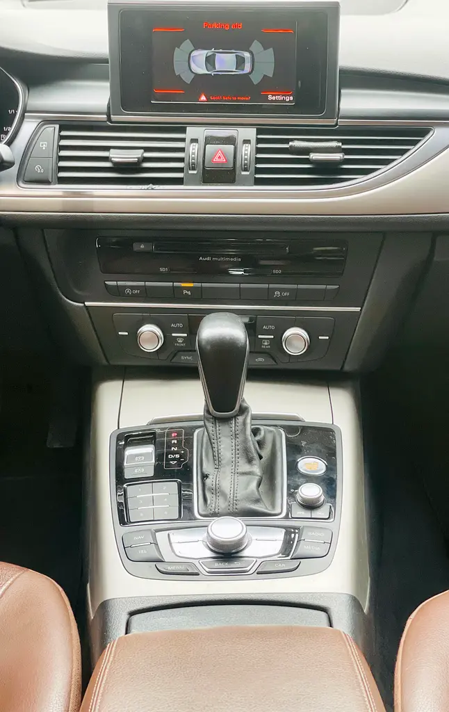 Audi A6 S-line 2016 GCC Specs - Image 17