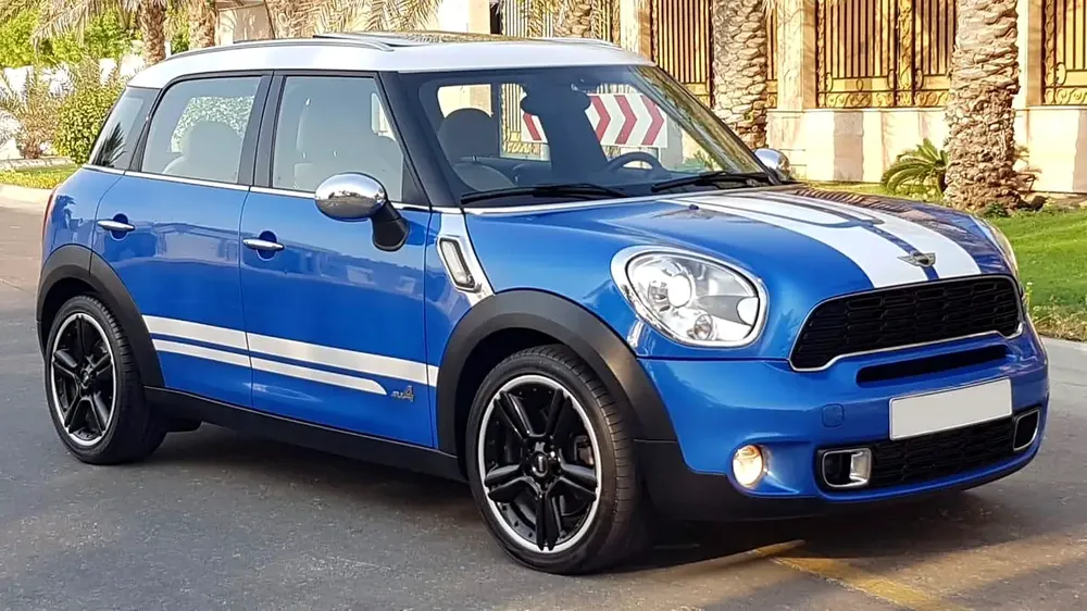 AMAZING BLUE MINI COUNTRYMAN // TOP OF THE RANGE // GCC // LOW MILEAGE // WELL MAINTAINED - Image 9