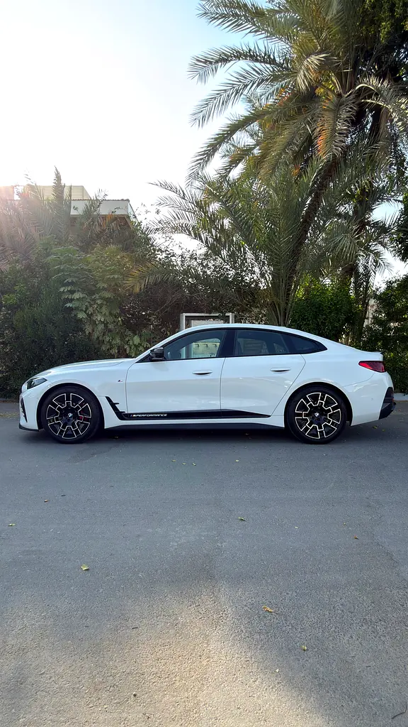 BMW M440i M Performance - 5 Years Warranty - 5 Years Free Service - Free insurance  Window tint - Image 6