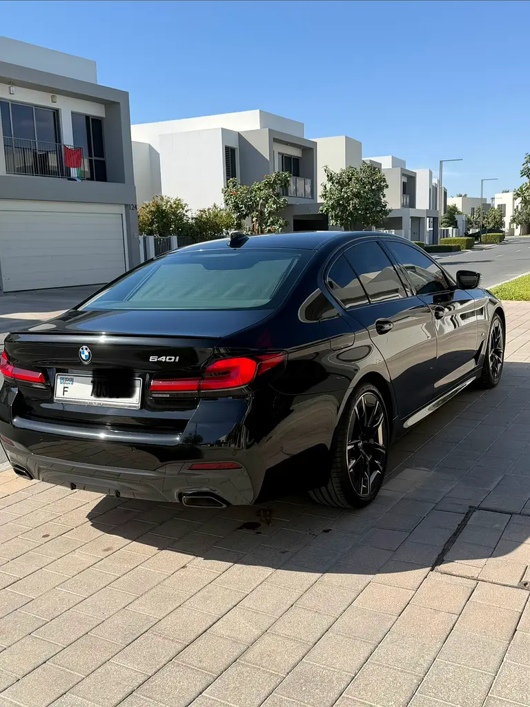 2023 BMW 540i M-Sport, 2026 Oct BMW Warranty + Service Pack, Full BMW Service History, GCC - Image 7