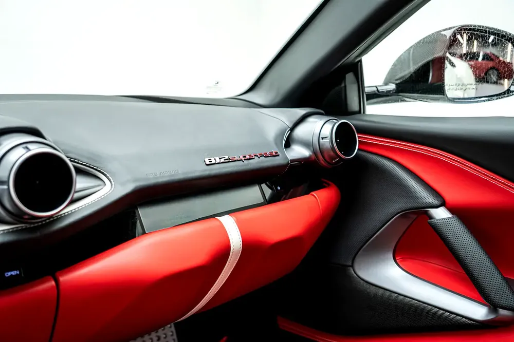 GCC SPECS AL TAYER - 2019 FERRARI 812 SUPERFAST V12 CARBON FIBER - LED STEERING - FORGED WHEELS - Image 11