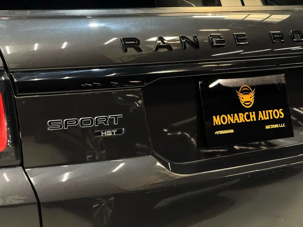 Range Rover sport HST - Image 13