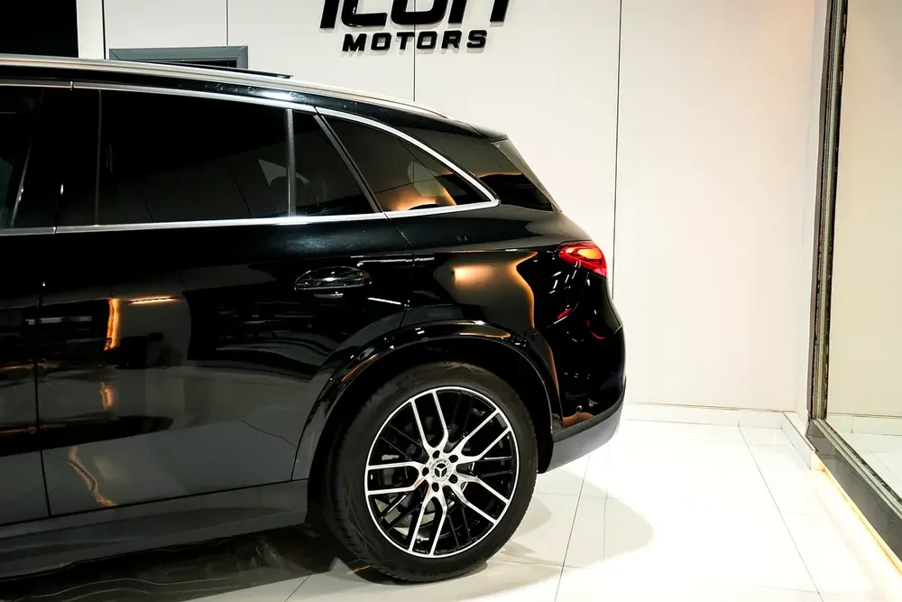 2023 Mercedes-Benz GLC 200 AMG 4MATIC - European Specs - Pristine Condition - Image 18