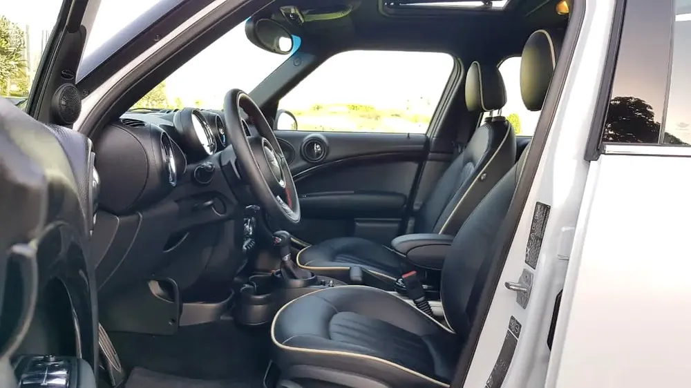 SPECIAL MINI Countryman JCW  == TOP RANGE == LOW MILEAGE == GCC - Image 10