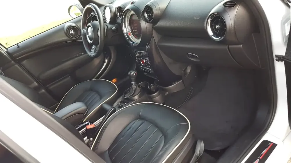 SPECIAL MINI Countryman JCW  == TOP RANGE == LOW MILEAGE == GCC - Image 15