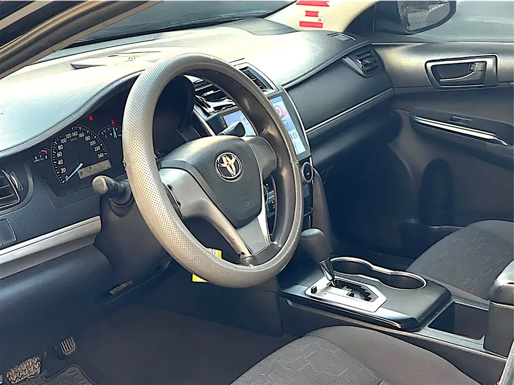 Toyota Camry GL 2015 - GCC Specs - Reliable and Efficient - Image 11