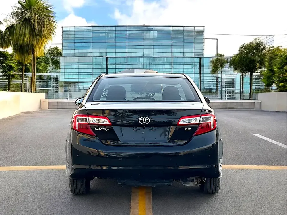 Toyota Camry GL 2015 - GCC Specs - Reliable and Efficient - Image 12