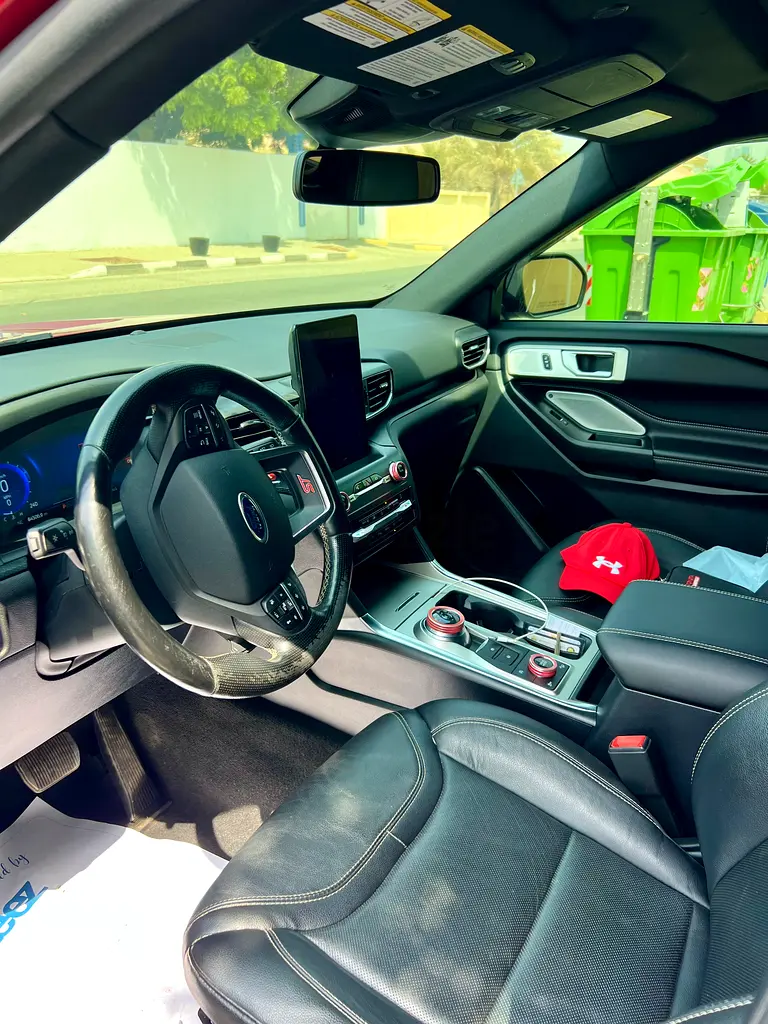 FORD EXPLORER THE MOST CHARGED SUV - Image 9