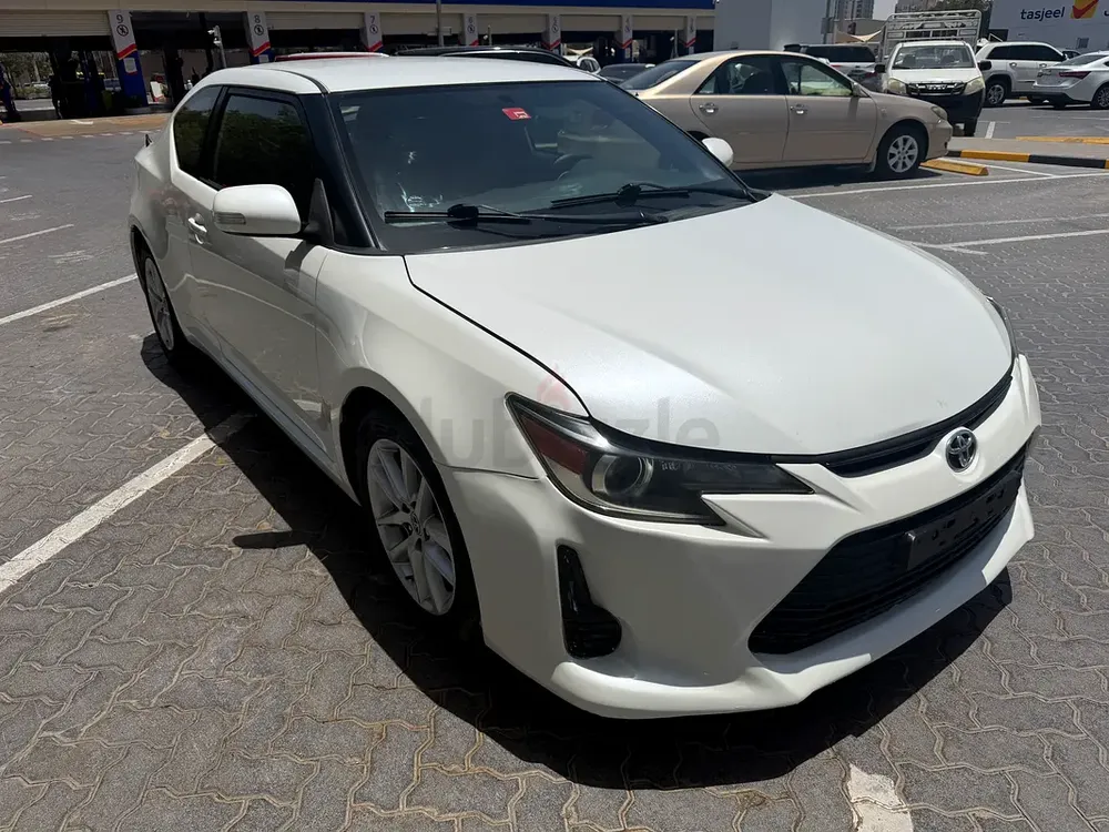 Toyota Zelas 2015 GCC Specs - Image 6