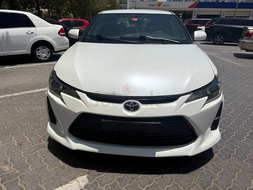 Toyota Zelas 2015 GCC Specs - Image 7