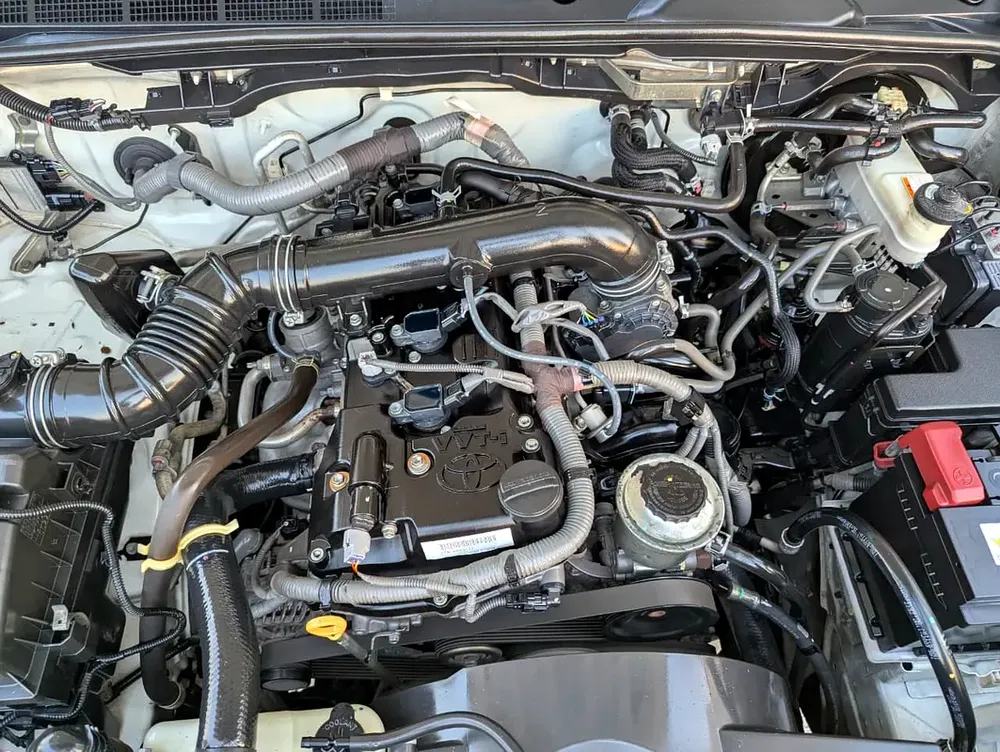 Pristine 2022 Toyota Fortuner EXR V4 2.7L | GCC Specs | Low Mileage - Image 11