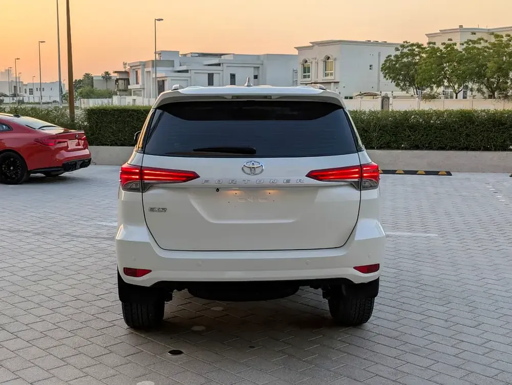 Pristine 2022 Toyota Fortuner EXR V4 2.7L | GCC Specs | Low Mileage - Image 18