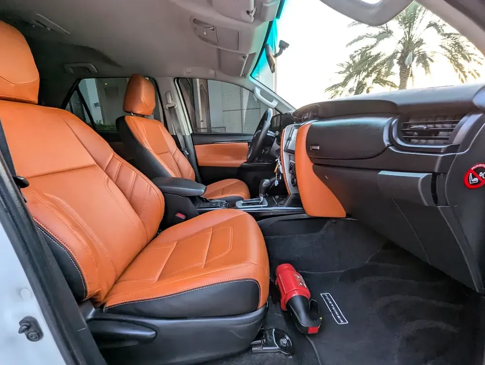 Pristine 2022 Toyota Fortuner EXR V4 2.7L | GCC Specs | Low Mileage - Image 4