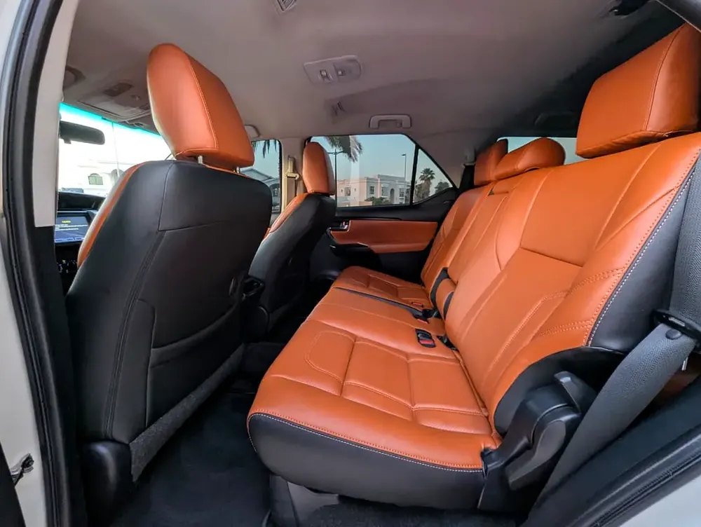 Pristine 2022 Toyota Fortuner EXR V4 2.7L | GCC Specs | Low Mileage - Image 8