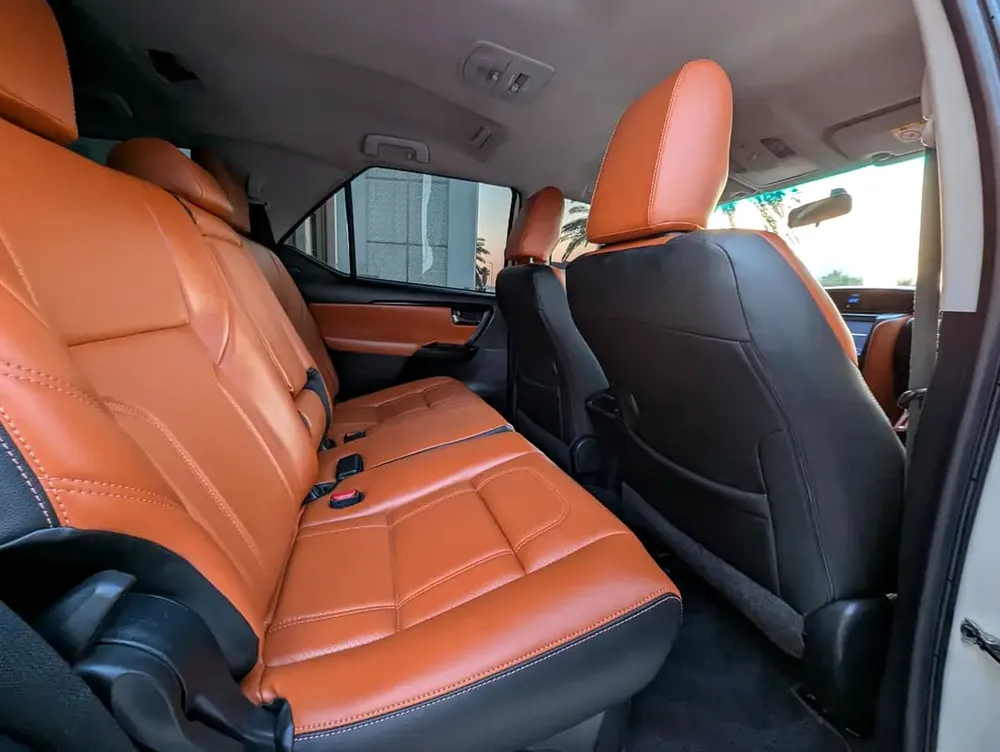 Pristine 2022 Toyota Fortuner EXR V4 2.7L | GCC Specs | Low Mileage - Image 9