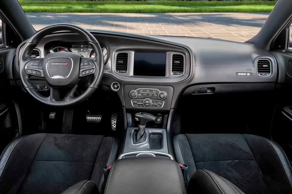 3,525 P.M |  Charger 6.4L Scat Pack | 0% Downpayment | Dodge Warranty! - Image 8
