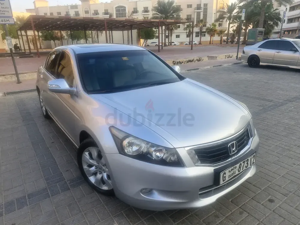 Agency maintained Honda Accord 2009 - Image 19