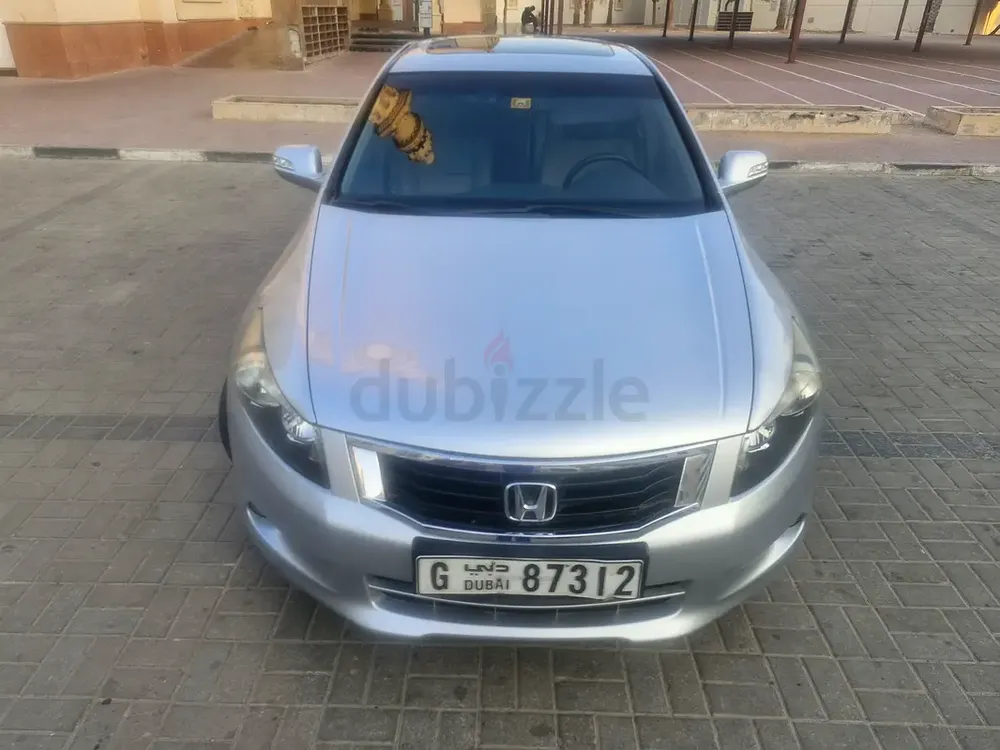 Agency maintained Honda Accord 2009 - Image 5