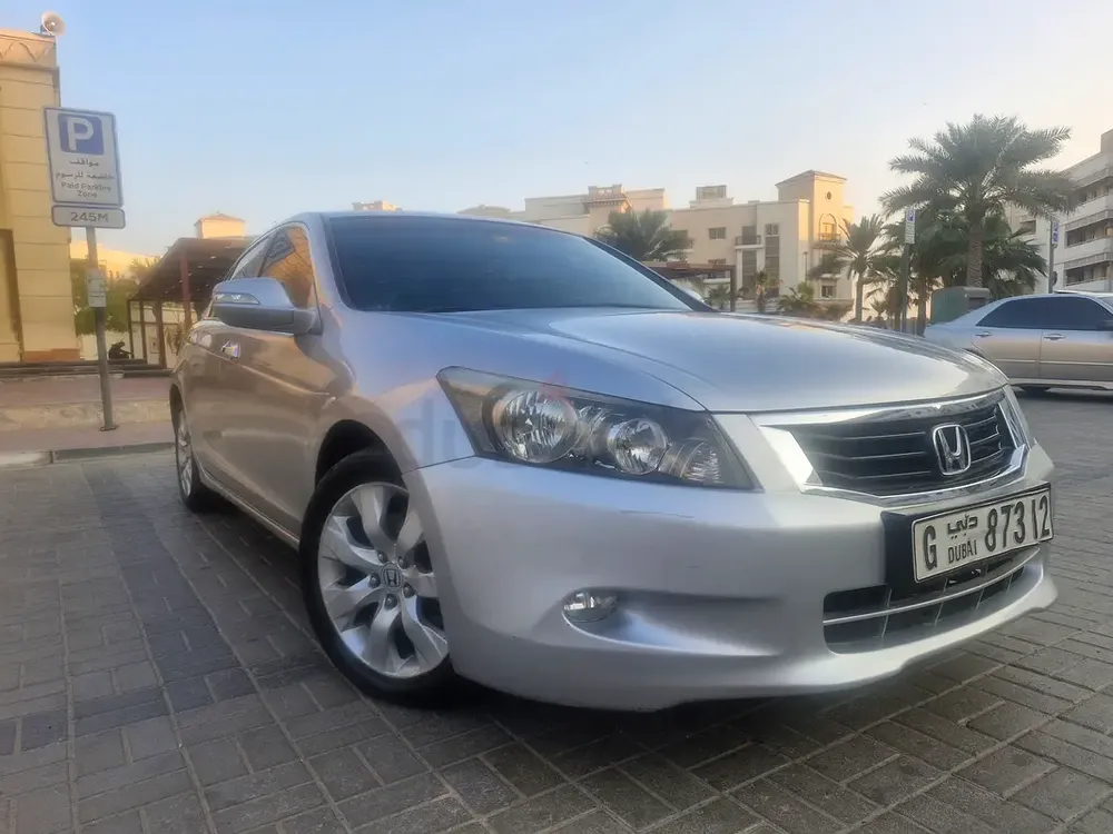 Agency maintained Honda Accord 2009 - Image 8
