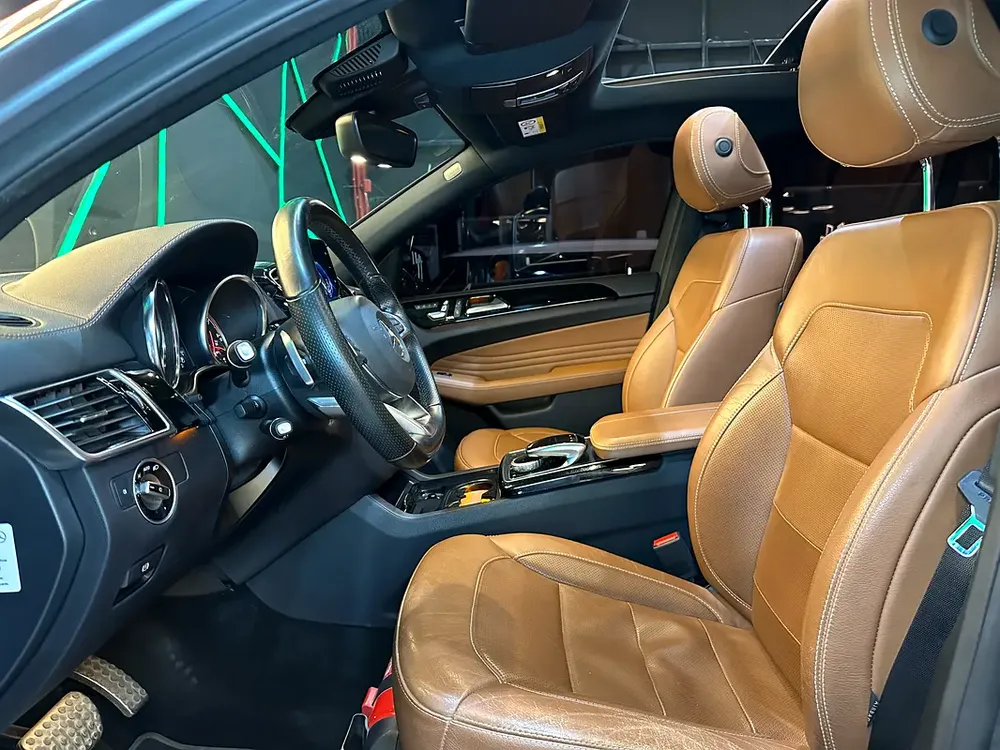 Mercedes-Benz GLE 43 AMG Coupe 2019 - GCC Specs - Image 5