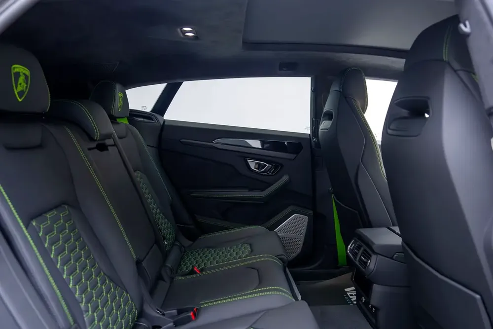 Lamborghini Urus S  /2023 /Brand New - Image 10