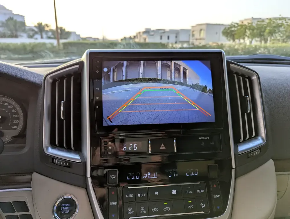 Toyota Land Cruiser 2018 GXR Top Full Option | GCC Specs | V8 4.6L | - Image 11