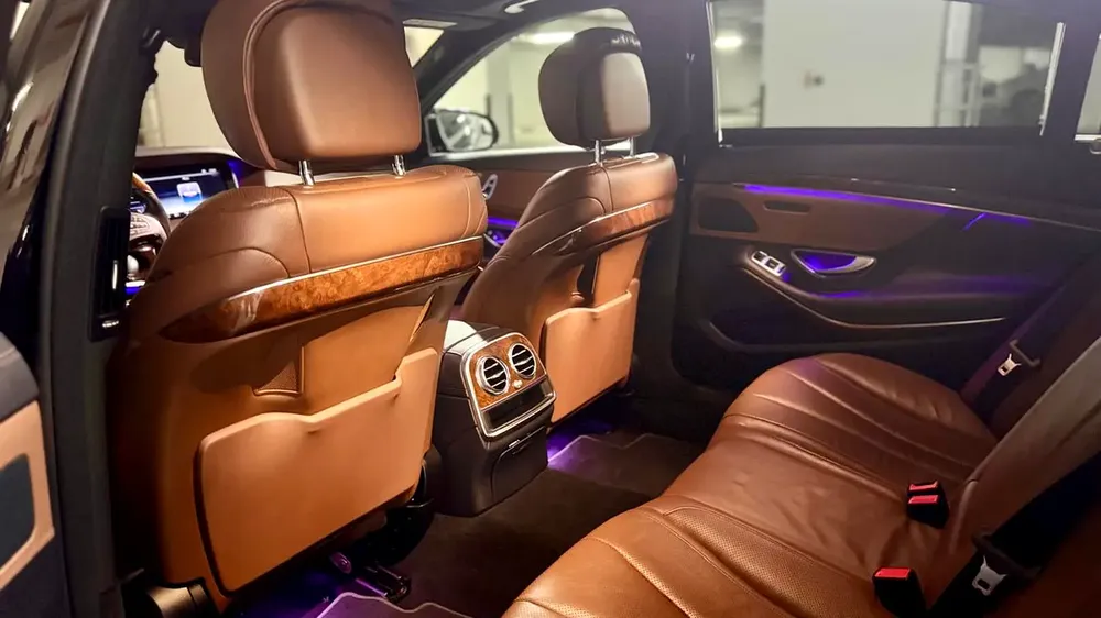 Mercedes S400, 2015, GCC specifications, No Paint, No accidents, Low Mileage. - Image 10