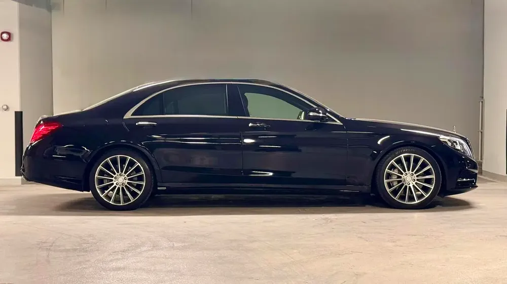 Mercedes S400, 2015, GCC specifications, No Paint, No accidents, Low Mileage. - Image 4