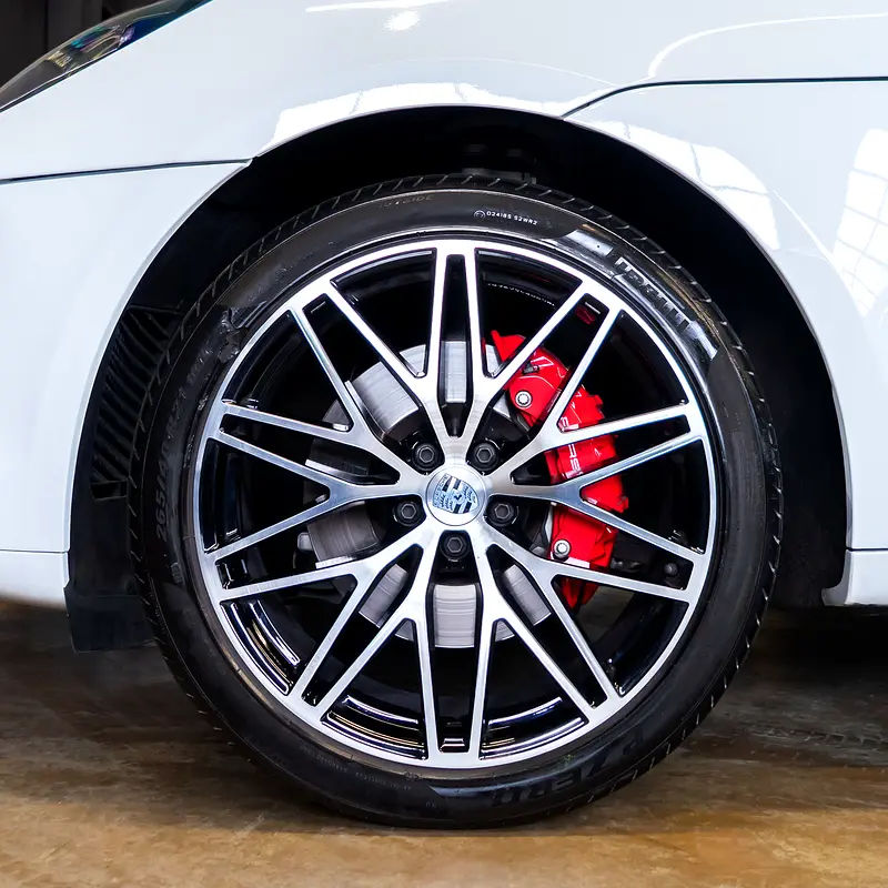 AED 5,749 P.M • 0% Downpayment • Porsche Macan S  • Agency Warranty - Image 7