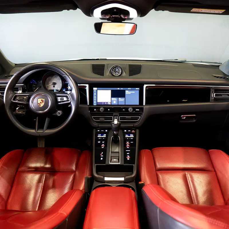 AED 5,749 P.M • 0% Downpayment • Porsche Macan S  • Agency Warranty - Image 8