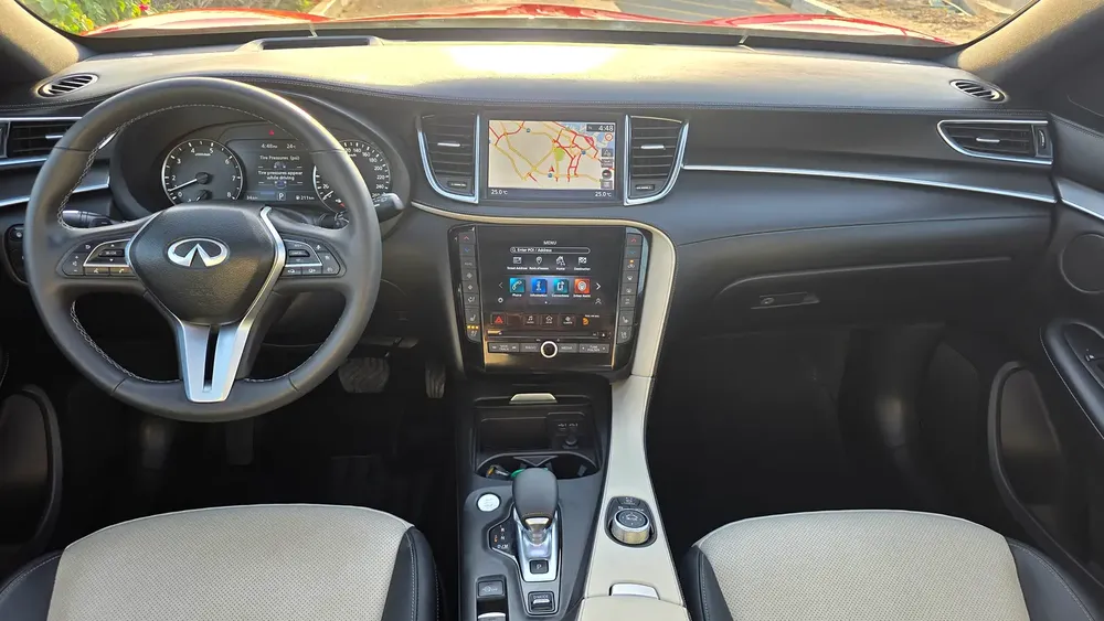 QX55 Essential 2023 GCC Specs - Zero km - Image 11