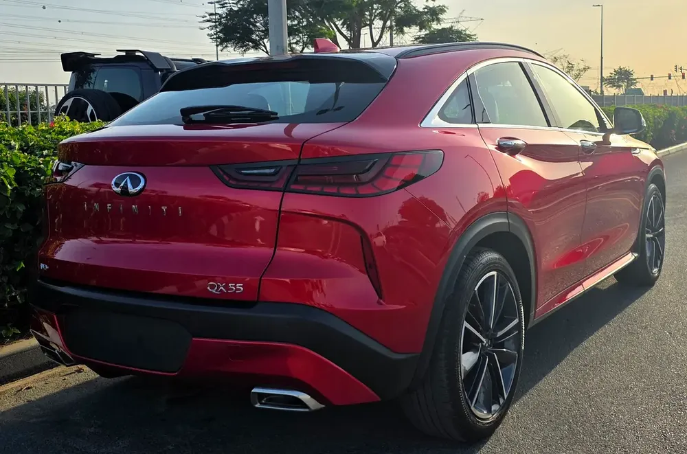 QX55 Essential 2023 GCC Specs - Zero km - Image 4