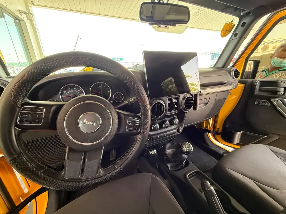 Wrangler Unlimited 2015 - Image 13