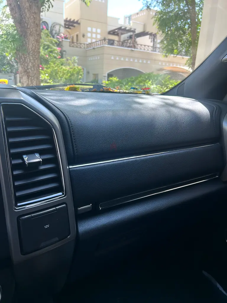 Ford Expedition XLT 2021 GCC Specs in perfect condition - Image 11