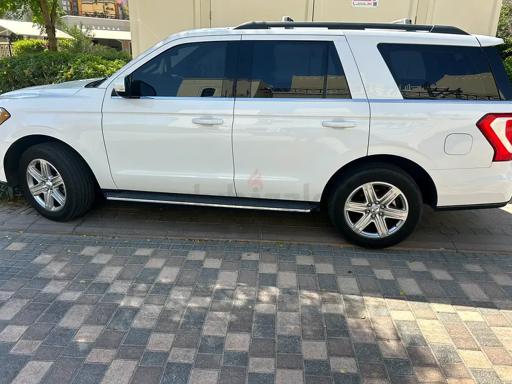 Ford Expedition XLT 2021 GCC Specs in perfect condition - Image 7