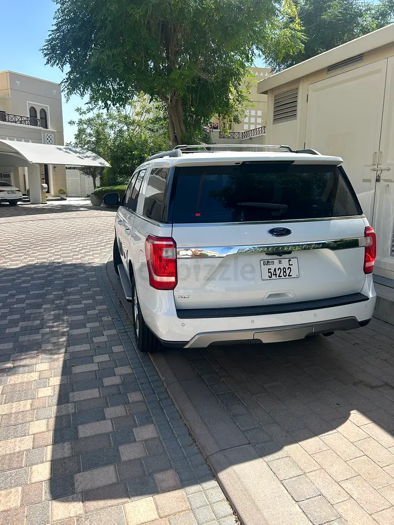 Ford Expedition XLT 2021 GCC Specs in perfect condition - Image 8