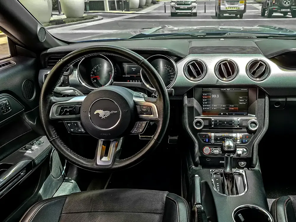 AED 2570/month | 2016 Ford Mustang GT California Special | GCC Specs | Ref#469045 - Image 9