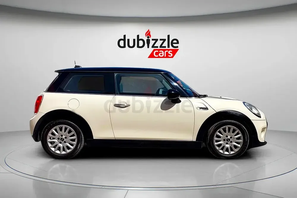 AED 1714/month | 2015 MINI Cooper  | GCC Specs | Ref#467560 - Image 4