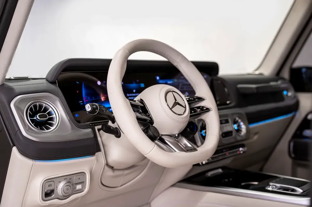 2022 I MERCEDES G63 AMG  I GCC I 5 YEARS WARRANTY AND SERVICE CONTRACT  I - Image 12