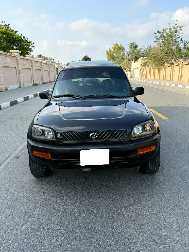 Toyota rav4 1997 model, manual gear, import, super clean car, low mileage - Image 8