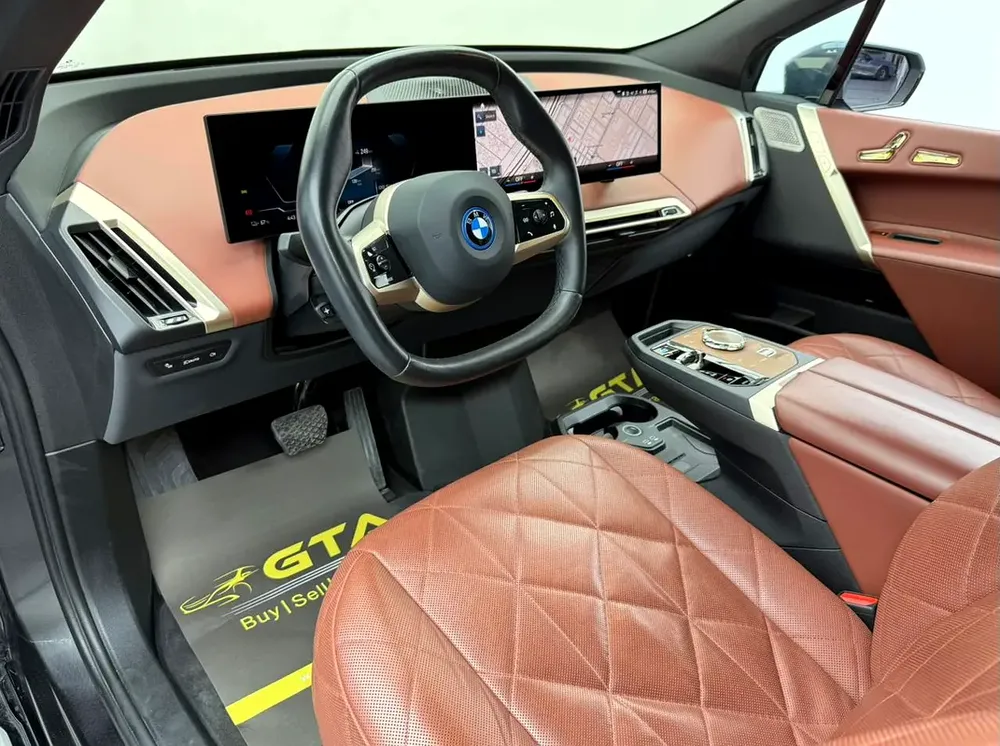 2023 BMW iX xDrive40, 2027 BMW Warranty, 2028 BMW Service Pack, Low Km, Fully Loaded, GCC - Image 10