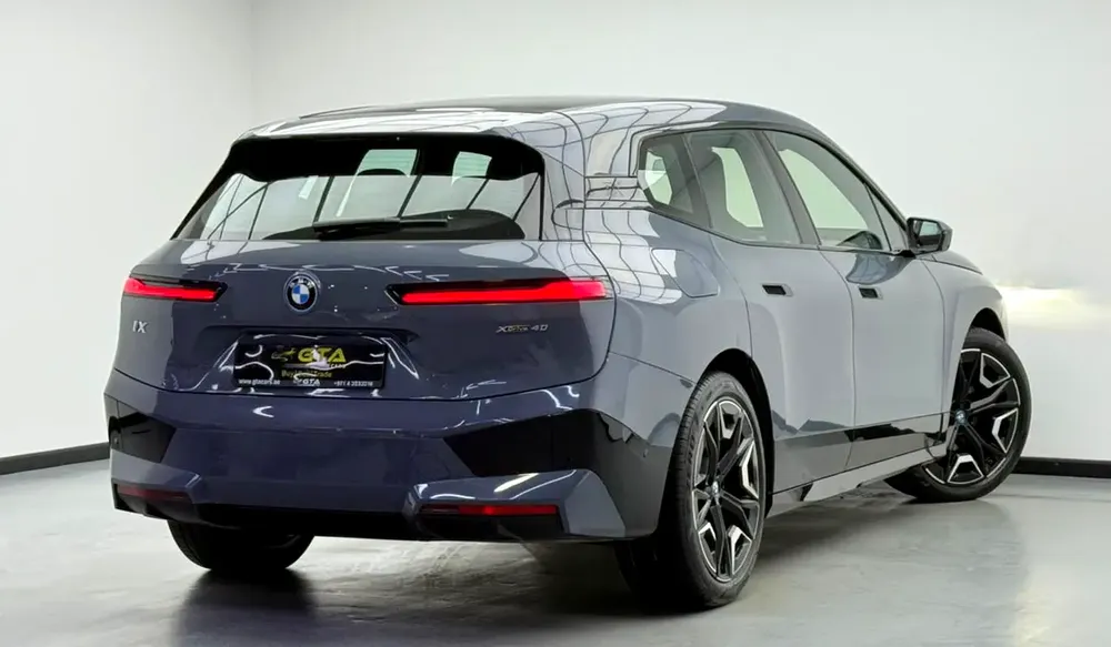 2023 BMW iX xDrive40, 2027 BMW Warranty, 2028 BMW Service Pack, Low Km, Fully Loaded, GCC - Image 4
