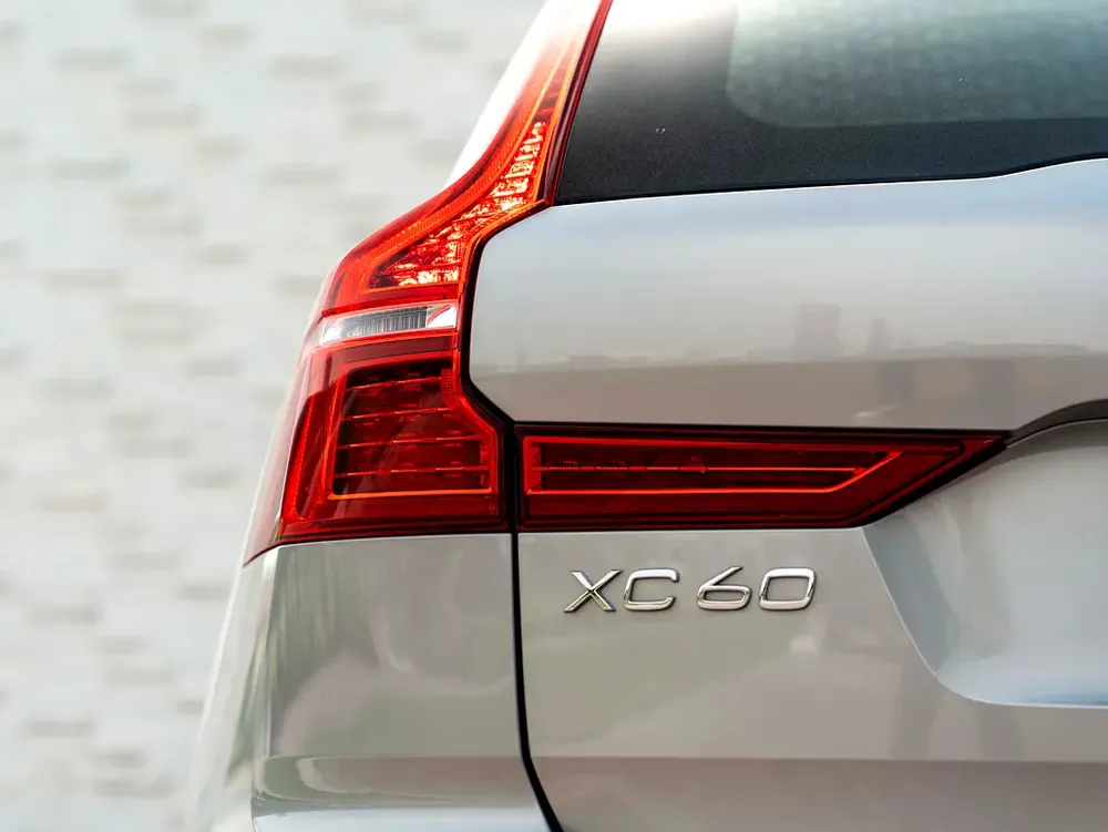 0% DOWN PAYMENT | THE MAY ADVANTAGE | RELIABLE DAILY | XC60 B5 Ultimate Dark | WARRANTY - Image 6