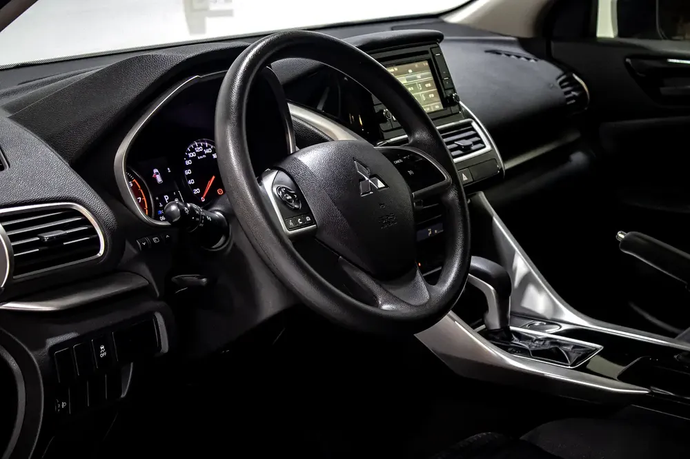 2019 Mitsubishi Eclipse Cross GLS | GCC Specs | Excellent Condition. - Image 9