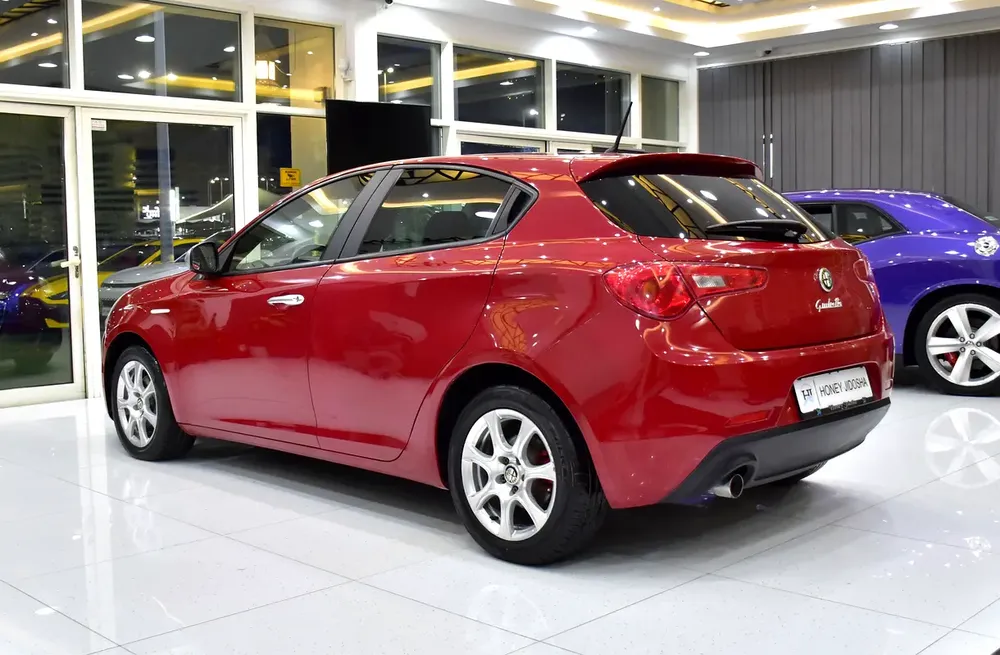 EXCELLENT DEAL for our Alfa Romeo Giulietta ( 2013 Model ) in Red Color Japanese Specs - Image 7
